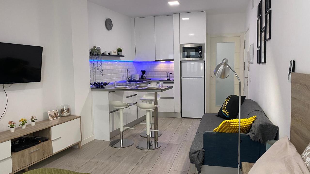 Studio In Las Canteras Beach ラスパルマス・デ・グランカナリア エクステリア 写真